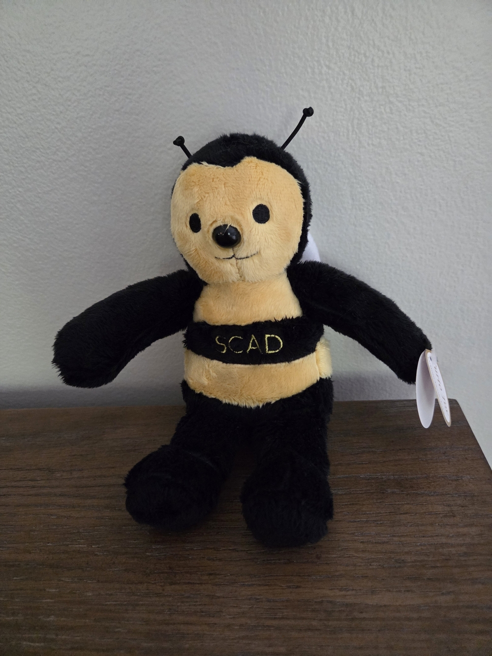 Savannah College of Art and Design 8'' Plush Bee